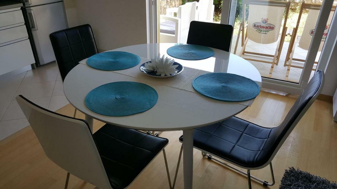 Apartment Koin Krk Town Extérieur photo